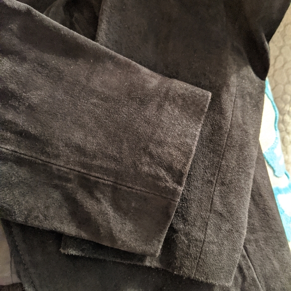🎇2/$15🎇 Vintage Black Suede Blazer - Picture 7 of 8